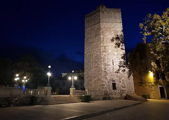 Leonardo Апартаменты Врси