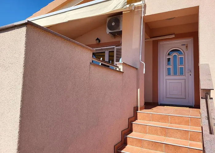 Leonardo Апартаменты *