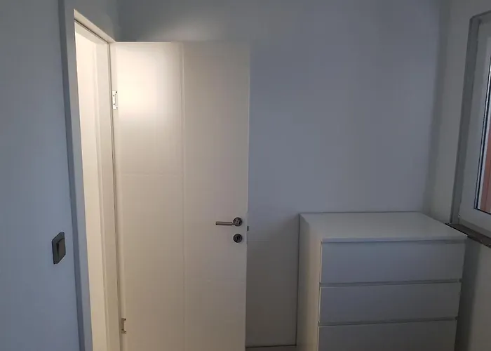 Апартаменты Leonardo Врси