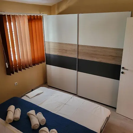 Apartment Leonardo Vrsi