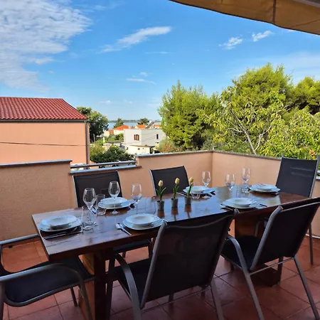 Apartman Leonardo