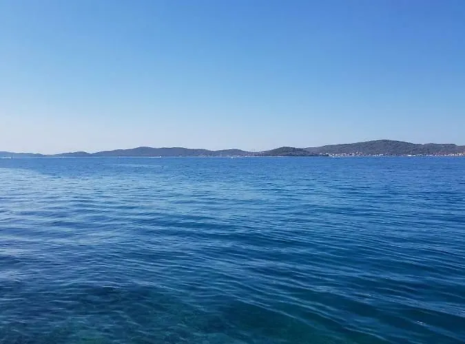 Leonardo 아파트 *